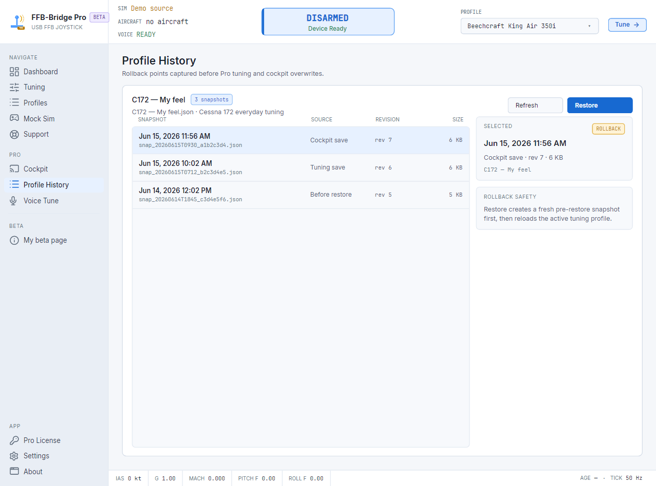 FFB-Bridge Pro Profile History affichant des instantanés enregistrés, étiquetés par motif et révision, avec un bouton de restauration