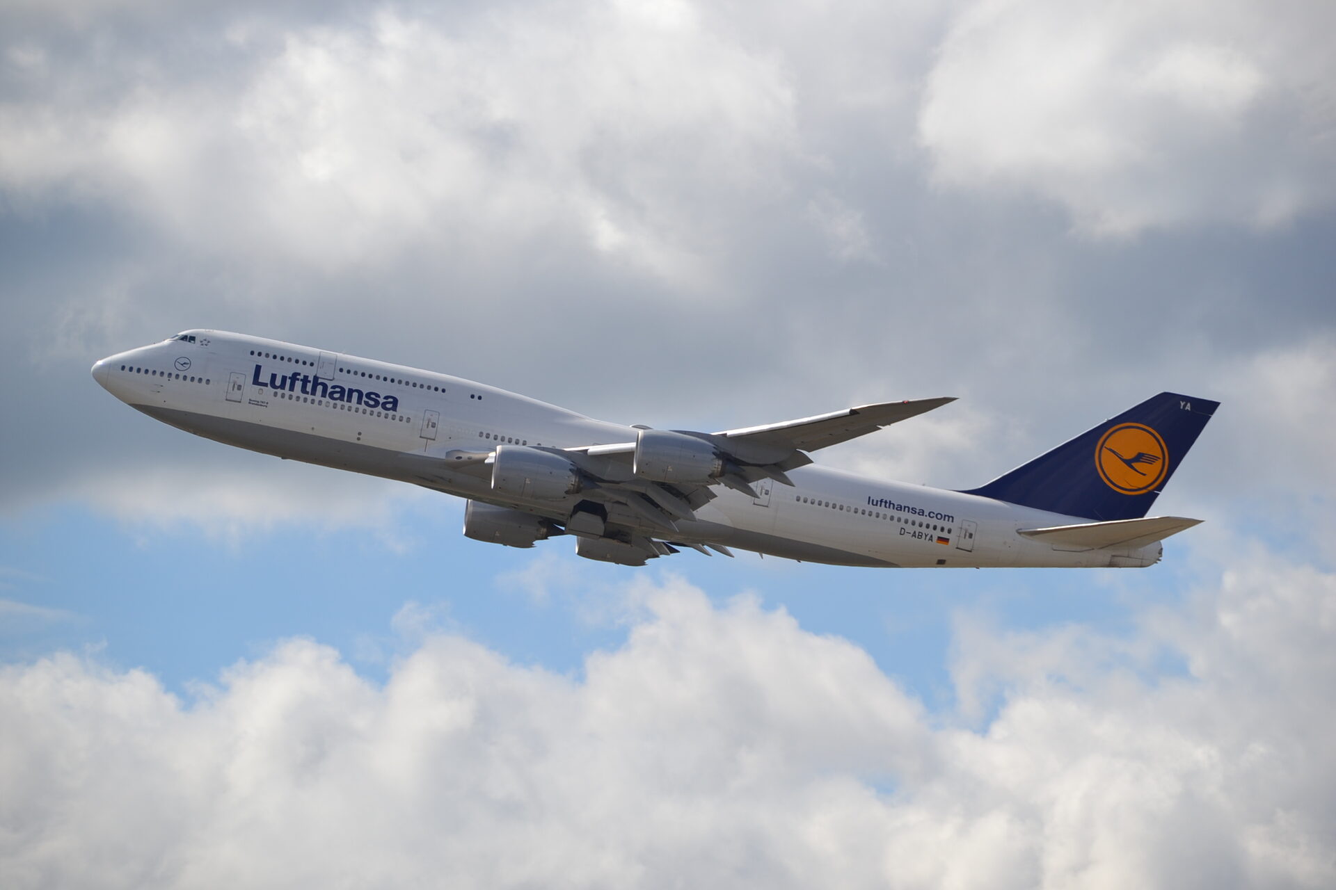 Boeing 747-8